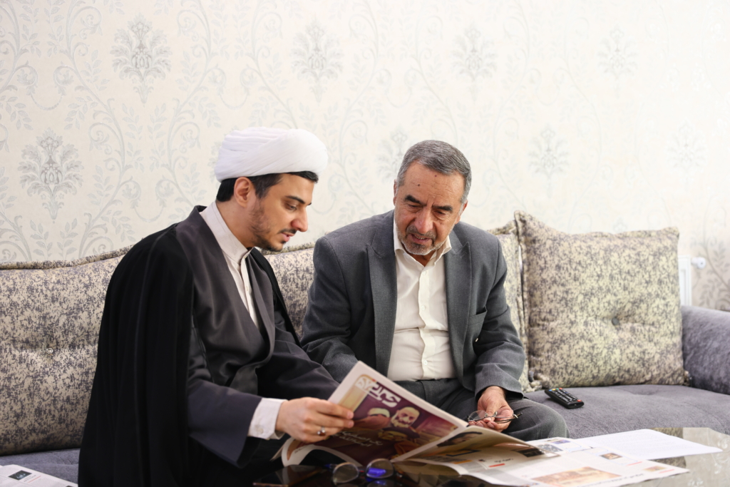 مرور خاطرات انقلاب اسلامی- آقایان اکبر تگریان و حجتالاسلام جواد جلوانی