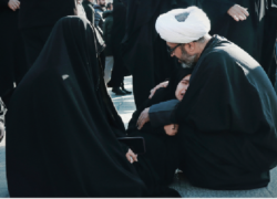 اشک بی‌پدری در آغوش پدر