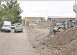 خیابانی پر از دست‌انداز
