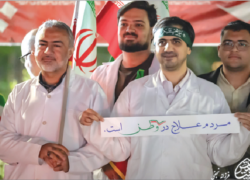 سکوت هنرمند فرار از مسئولیت تاریخی است