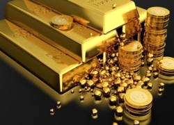 طلا ریزشی شد؛ قیمت جدید طلای جهانی در ۱۸ فروردین ۱۴۰۵
