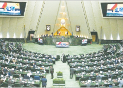 مجلس تعطیل‌ نیست