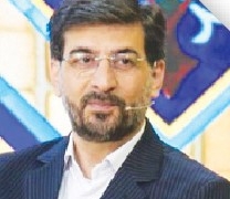 تجلیل مدیر منطقه۱۰ اصفهان از حماسه‌آفرینان زمین‌های خاکی