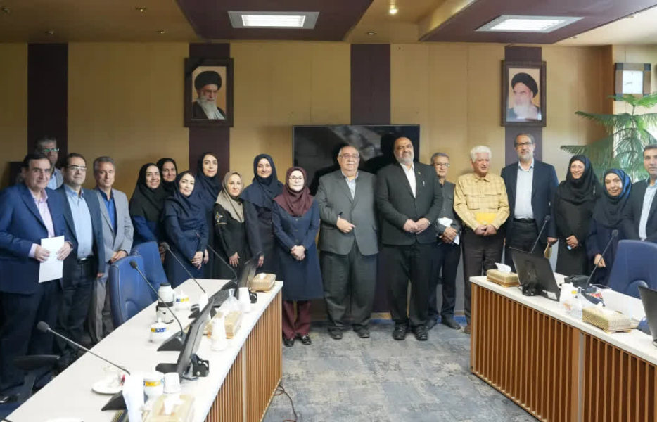 درخشش علمی دانشگاه علوم پزشکی اصفهان با کسب جایزه البرز