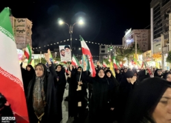 پرچم‌ها برای دوربین‌ها قصه می‌گویند