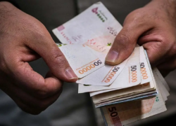 وام ۲۰۰ میلیونی برای سهامداران بورس بدون ضامن 