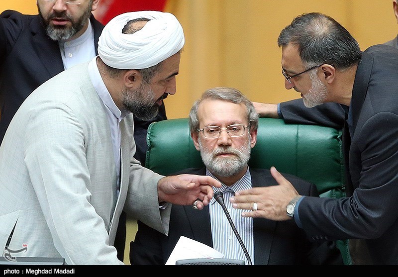 لاریجانی در 88 با دفع حداقلی رفتار کرد