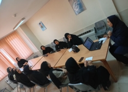 همدلی با نوجوانان؛ مهم‌ترین مهارت والدین در تربیت فرزندان ۱۲ تا ۱۸ سال