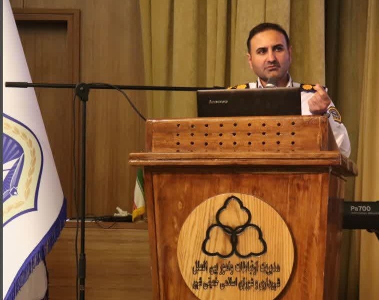 کلاه ایمنی؛ انتخابی حیاتی برای حفظ جان شهروندان از نگاه پلیس راهور
