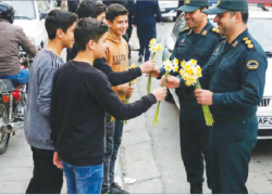 نوجوان باید بار انقلاب را به دوش بگیرد