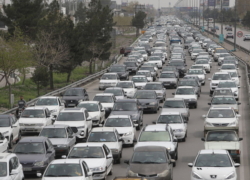ترافیک سنگین در جاده‌های شمالی و ورودی‌های تهران ادامه دارد