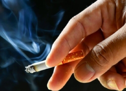 دود سیگار فقط به خودتان آسیب نمی‌زند
