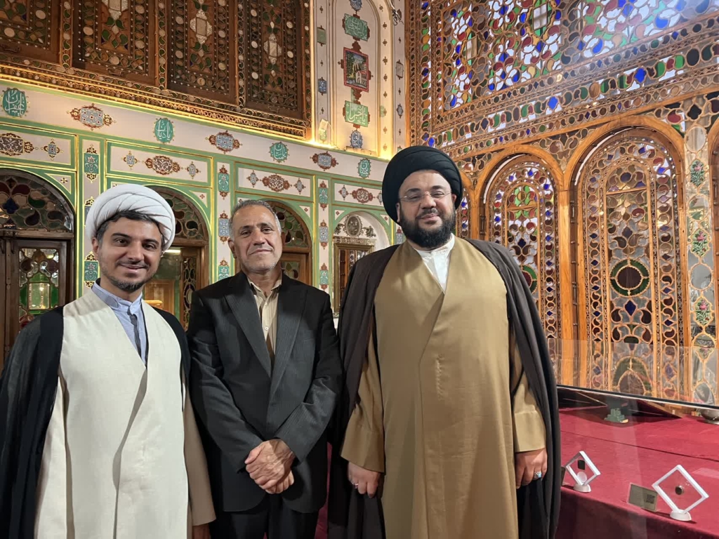 بازدید از موزه هنرهای اسلامی واقع در کوچه مشیرالدوله- به مدیریت حجت‌الاسلام سید محمد امامی.