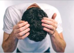 چرا موها پیش از موعد سفید می‌شوند؟
