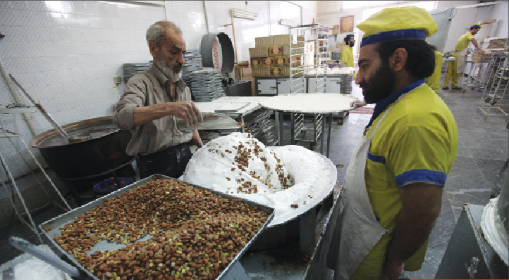 گز در اصفهان می‌گرید