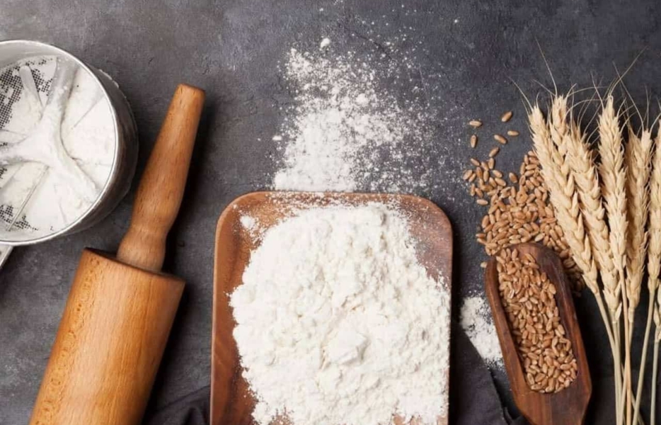 عمر نگهداری آرد و نان چقدر است؟ 