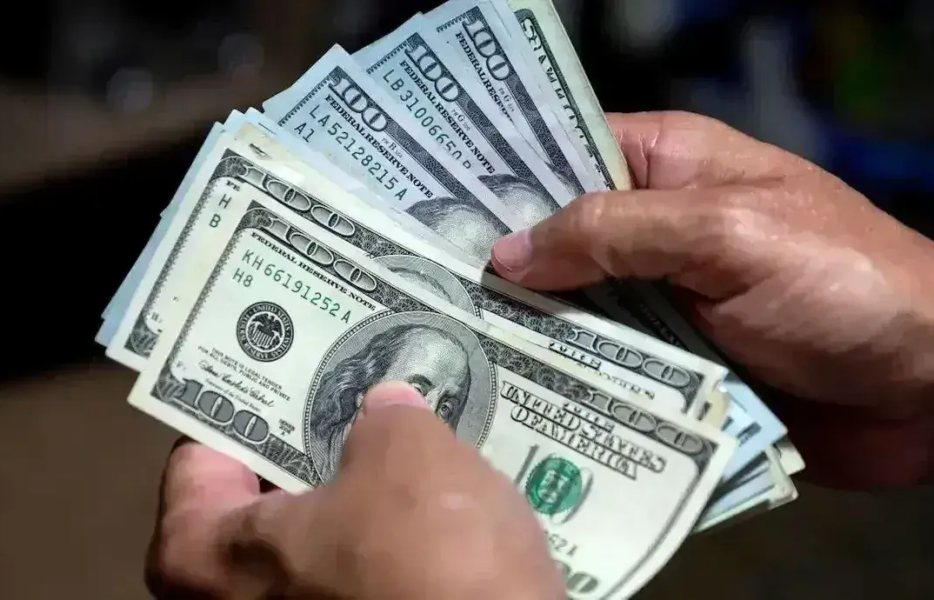 قیمت دلار امروز ۹ شهریور ۱۴۰۵
