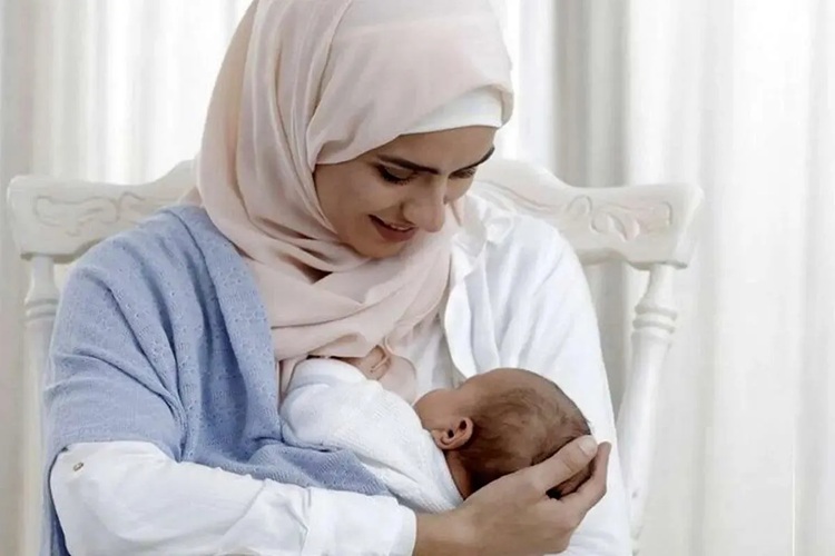 مرحله چهارم کارت امید مادر شارژ شد