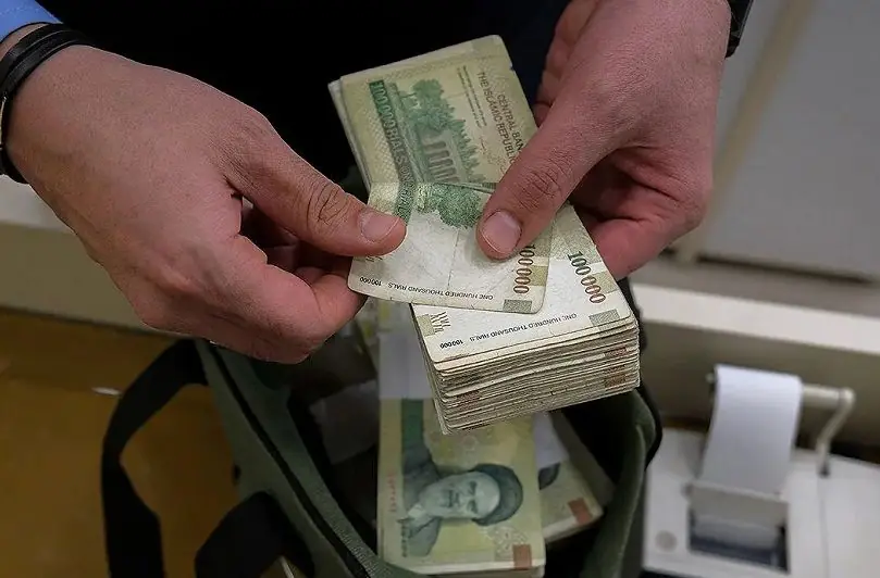 کف و سقف حقوق کارکنان دولت در سال ۱۴۰۵