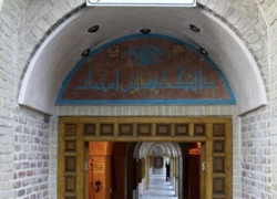 وقتی کار، معماریِ معناست