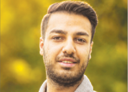 «تا آخرین لحظه پای این خاک می‌ایستم»!