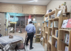 پاتوق کتابی در دل مسجد