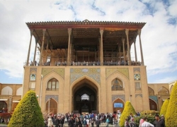 امروزِ اصفهان را به چین نشان دهیم