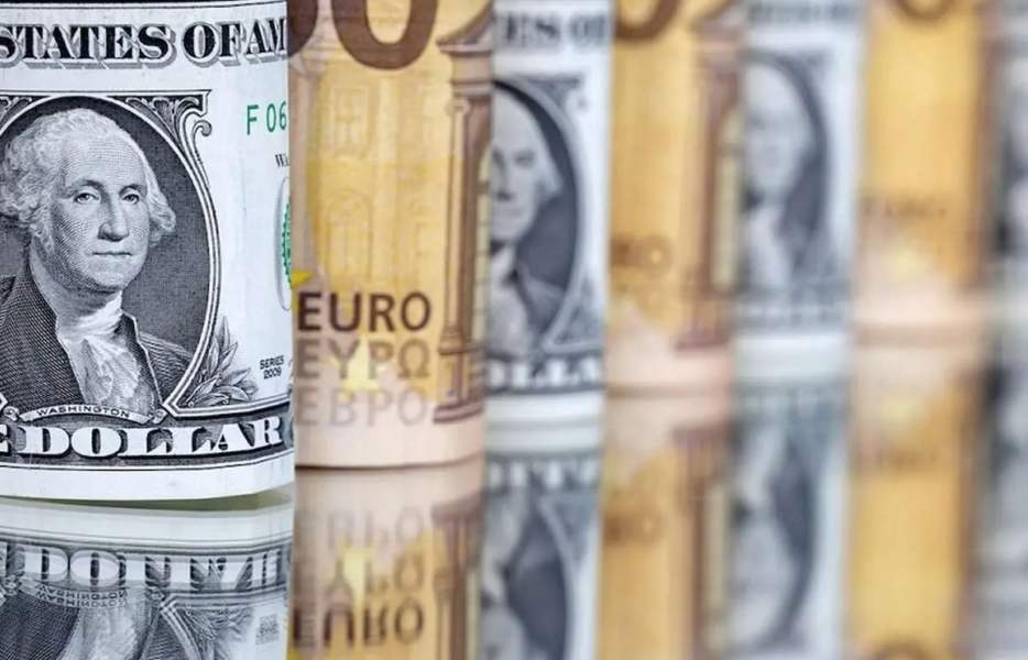 قیمت دلار امروز ۷ مهر ۱۴۰۵