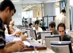 پزشکیان خواستار توسعه دورکاری در دستگاه‌های دولتی شد