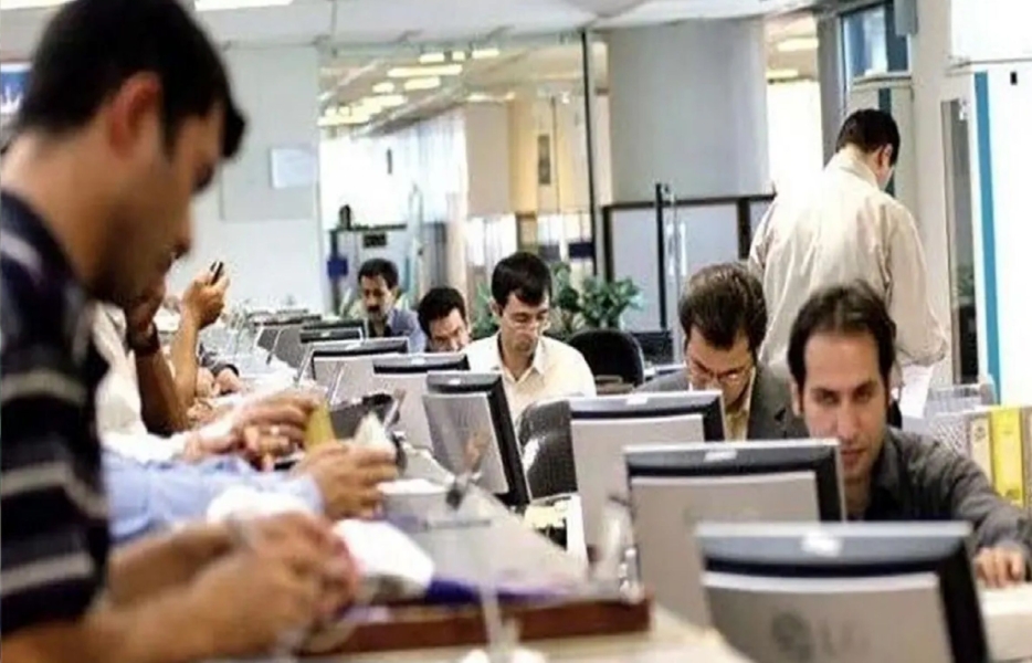 پزشکیان خواستار توسعه دورکاری در دستگاه‌های دولتی شد