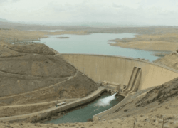 کاهش خروجی سد زاینده‌رود برای مدیریت ذخایر آب