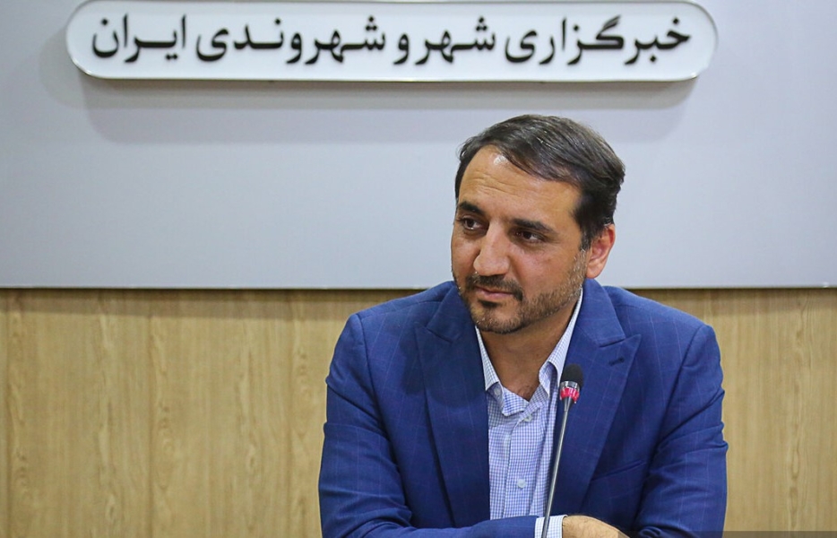 جابه‌جایی بیش از ۹۰ تیر چراغ‌برق برای افزایش ایمنی و رفع موانع خطرآفرین
