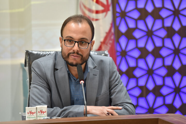 جاذبه‌های گردشگری دردشت در قاب تبلیغات شهری
