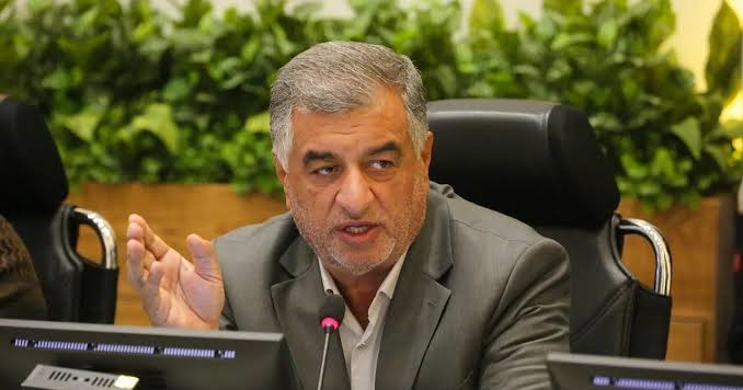 ضرورت واگذاری اختیارات اقتصادی به استان‌ها برای تنظیم بازار و حمایت از معیشت عمومی