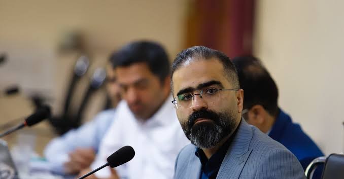 عمر ناوگان خدمات موتوری شهرداری به ۱۰ سال می‌رسد
