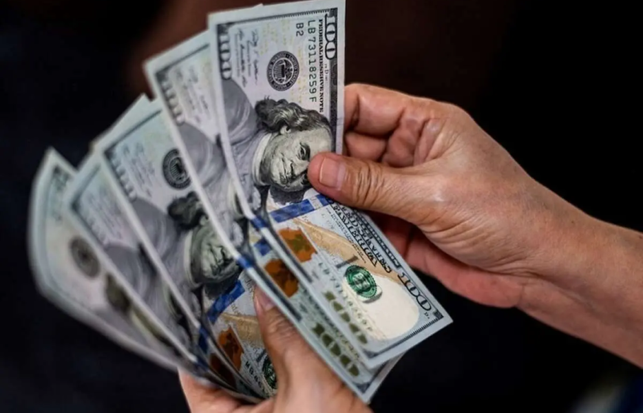قیمت دلار امروز ۱۹ مهر ۱۴۰۵