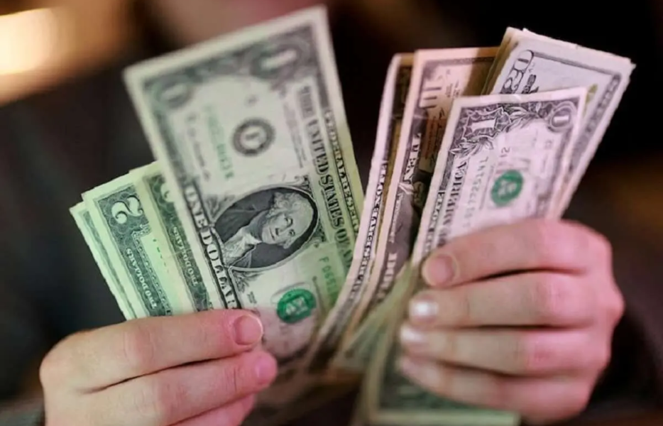 قیمت دلار توافقی امروز چهارشنبه ۶ آبان ۱۴۰۵