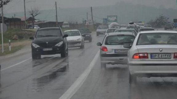 هشدار پلیس راه اصفهان درباره لغزندگی جاده‌ها تا پایان هفته